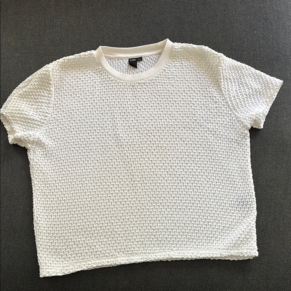 Simons White Short Sleeve Tee Essential